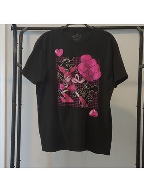 Men's shirt large